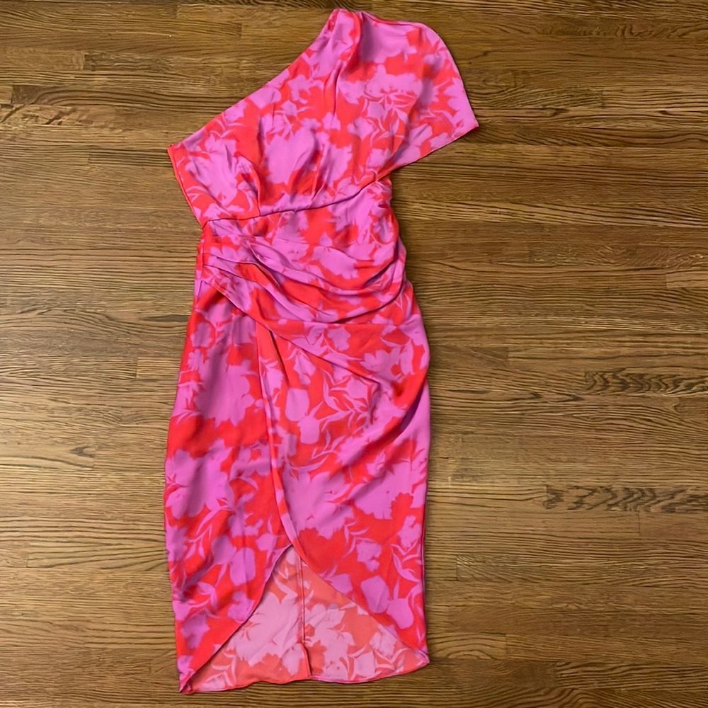 Do+Be one shoulder pink and red floral dress size M NWT